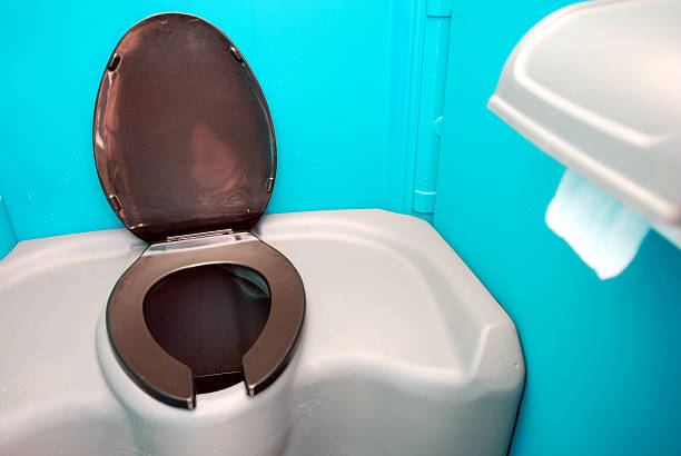Best Portable restroom trailer rental  in Loma Ri, CA